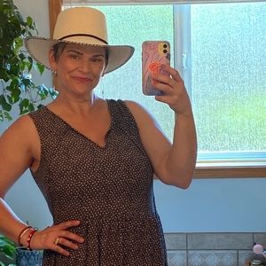 Meet your Posher, Nancy